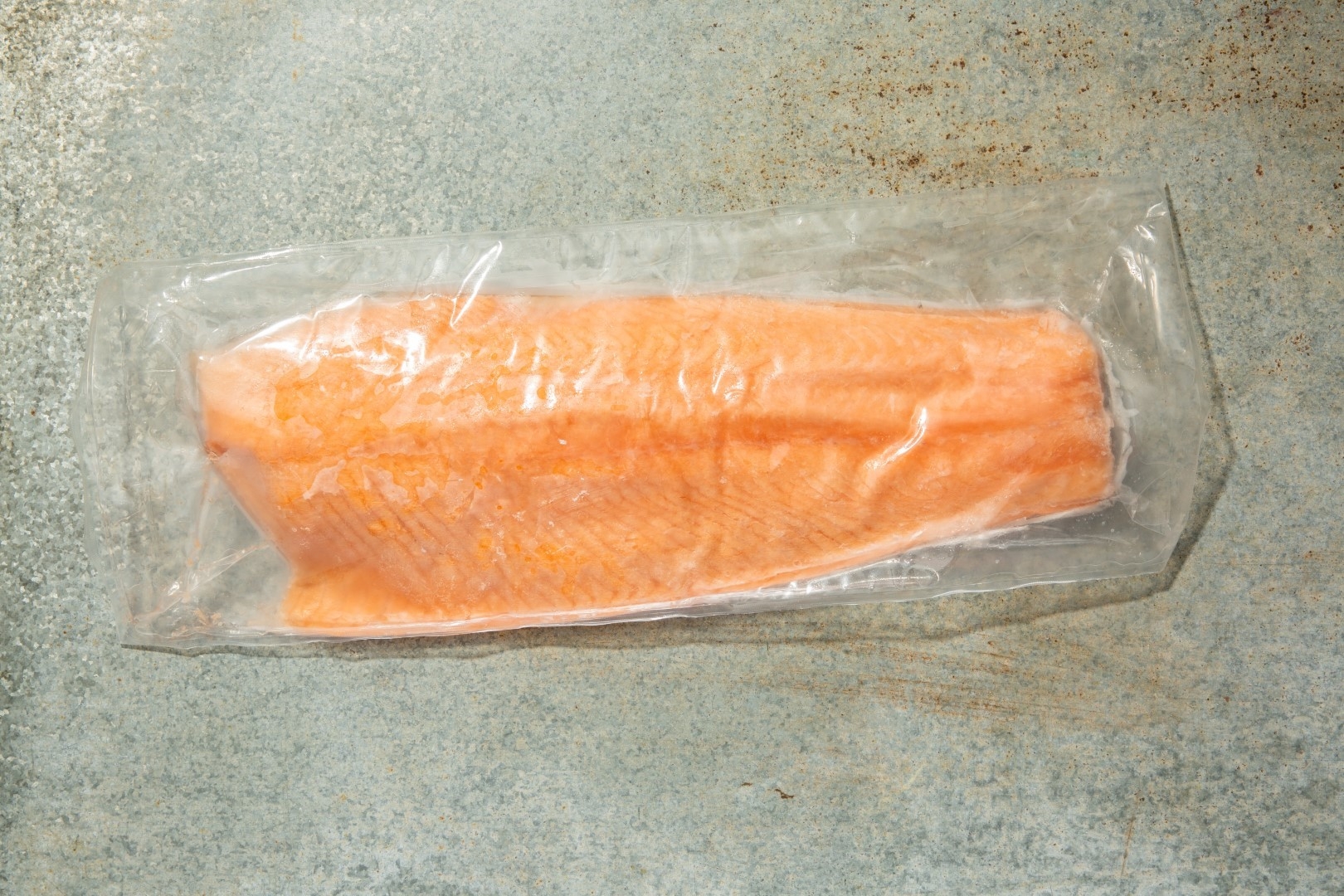 פילה סלמון שלם קפוא